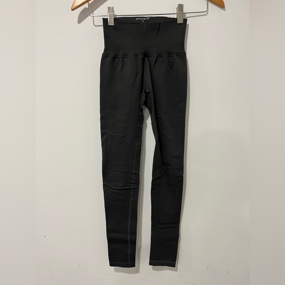 FP Movement x The Class leggings - Picture 3 of 5